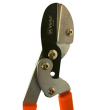 Load image into Gallery viewer, Close up of blade